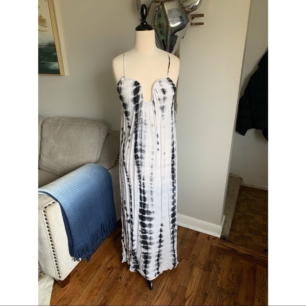 NWT Tie Dye Maxi Dress